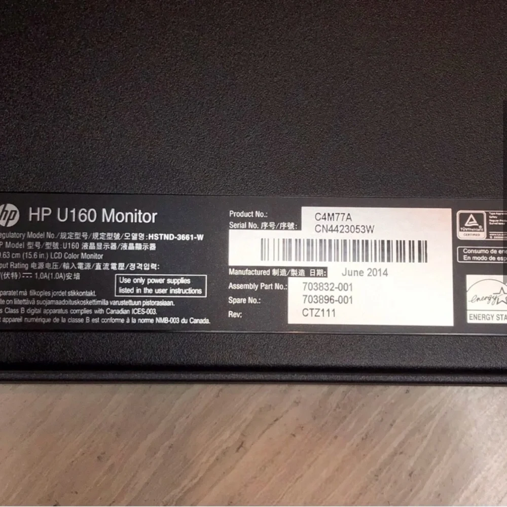 HP U160 15.6-inch Widescreen LED Backlit Monitor Portable Case & USB Y-Cable